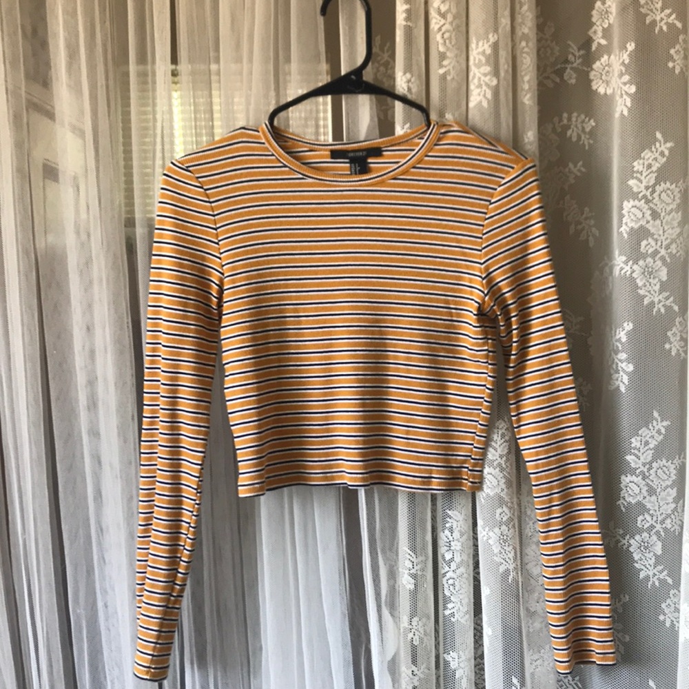 Long sleeve crop top // Forever 21
